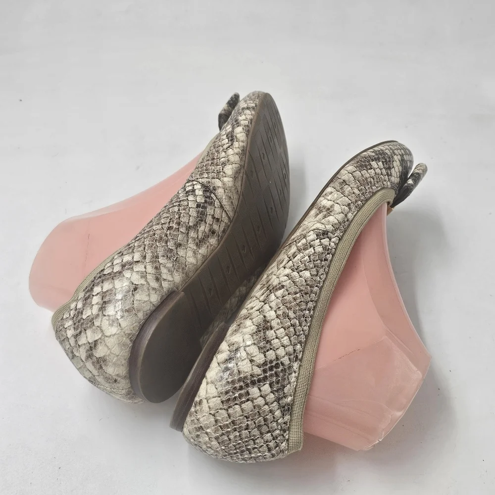 Kate Spade Tock Snakeskin Print Bow Ballet Flats Size 9.5 Gold Logo Plate Detail